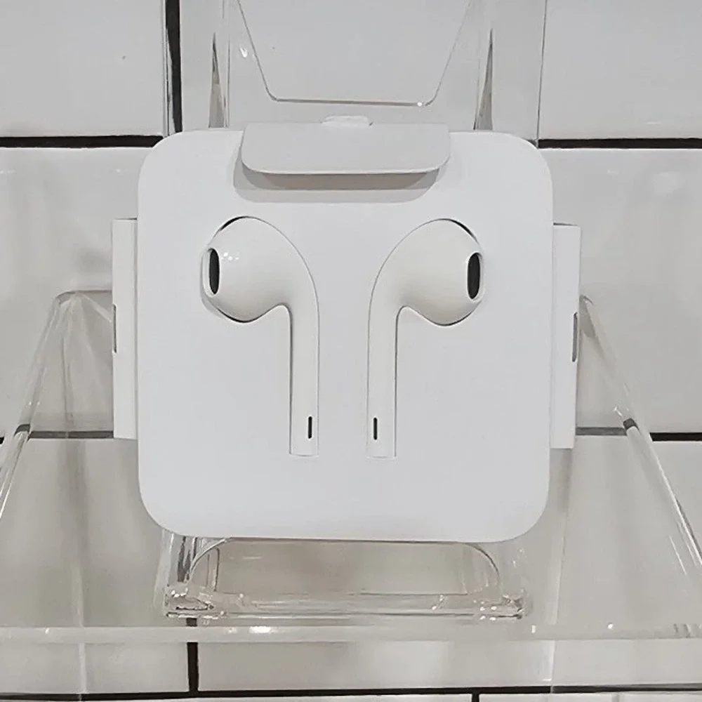 NEW Apple EarPods w/ Lightning Connector OEM Wired Earbuds Headphones